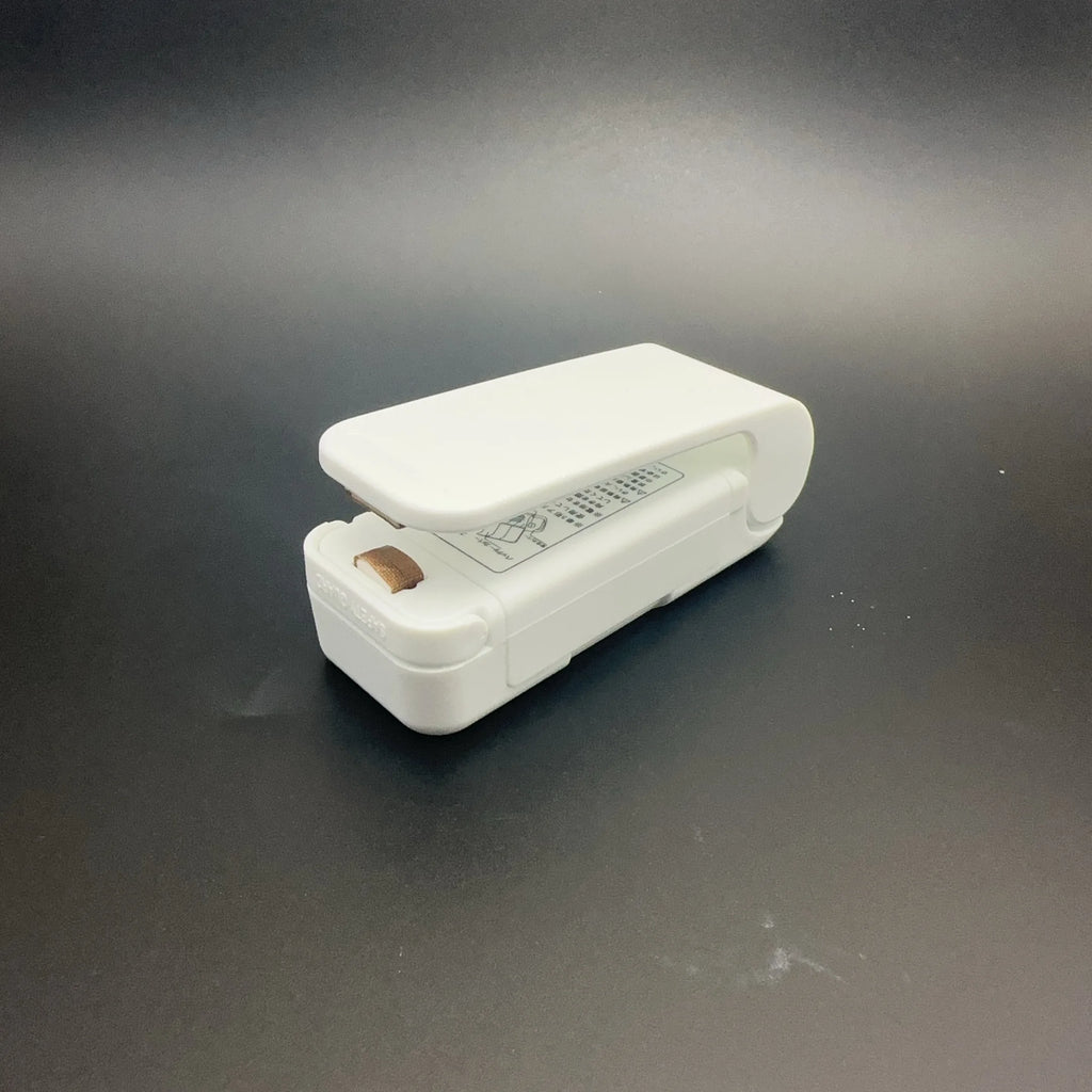 Soporte Magnético para Celular en Auto — Universal 360°
